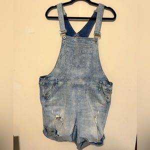 Torrid Overall Jean Shorts 👖